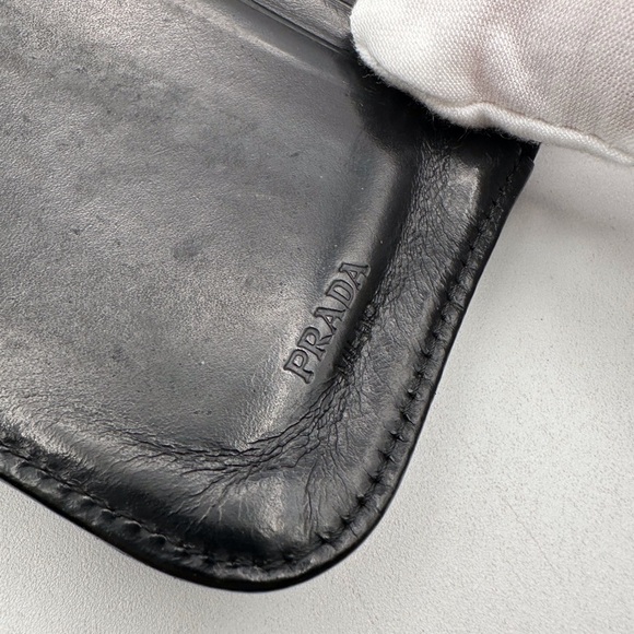Prada Black Leather Wallet - Picture 8 of 15